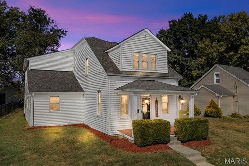 621 Morrison Ave, Waterloo, IL, 62298-1721 | Card Image