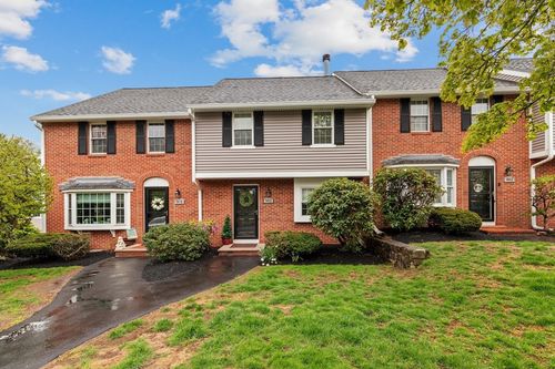 902-320 Newbury St, Danvers, MA, 01923-1052 | Card Image