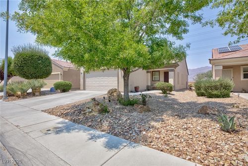 2320 Willow Wren Dr, North Las Vegas, NV, 89084-3719 | Card Image