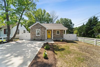 2101 Brandonview Avenue, House other with 3 bedrooms, 2 bathrooms and null parking in Henrico VA | Image 1