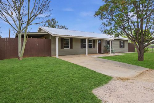 611 Pecan Ln, Cottonwood Shores, TX, 78657-9475 | Card Image