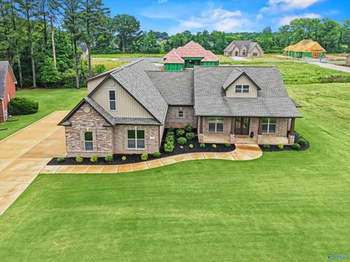 2106 Covington Ln Sw, Decatur, AL, 35603-4298 | Card Image