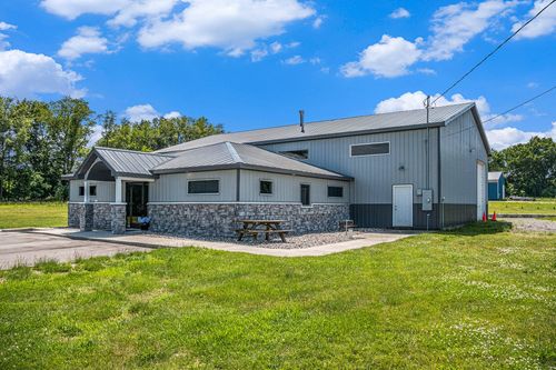 9486 S Meridian Rd, Clarklake, MI, 49234-9661 | Card Image