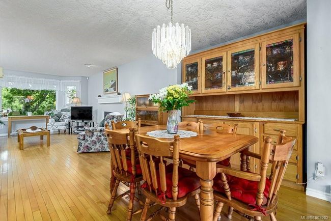 2267 Nitnat Pl, House other with 4 bedrooms, 3 bathrooms and 4 parking in Courtenay BC | Image 8