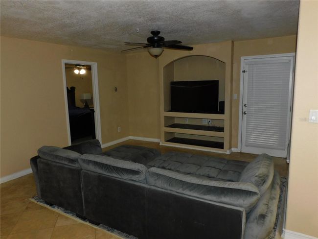 102 - 200 Afton Square, Condo with 2 bedrooms, 2 bathrooms and null parking in Altamonte Springs FL | Image 10