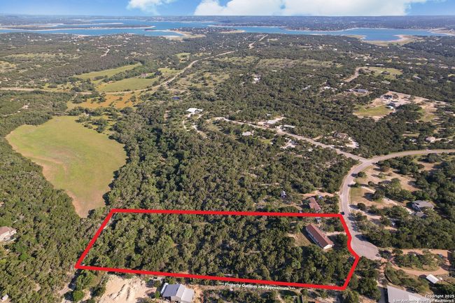 540 Soft Wind, House other with 3 bedrooms, 22 bathrooms and null parking in Canyon Lake TX | Image 14