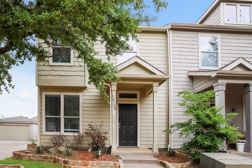 10708 Astor Dr, Fort Worth, TX, 76244-8555 | Card Image