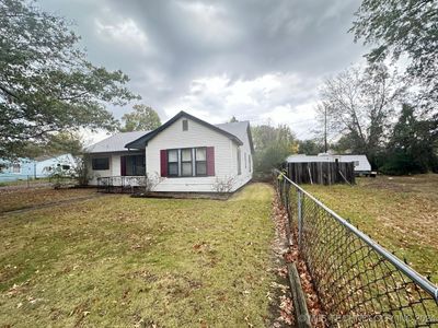 2828 Elgin Street, House other with 3 bedrooms, 2 bathrooms and null parking in Muskogee OK | Image 2