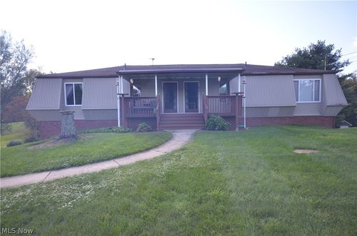 848 & 852 Skyside Drive, Clinton, OH, 44216 | Card Image