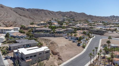 929 Vista Lago Way, Boulder City, NV, 89005-1267 | Card Image