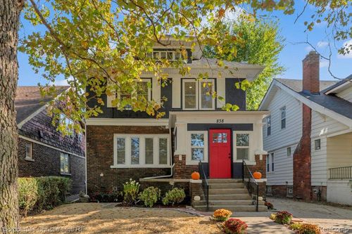 838 Algonquin St, Detroit, MI, 48215-2910 | Card Image