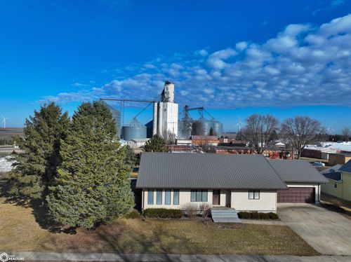 207 Blaine St, Ledyard, IA, 50556-7710 | Card Image