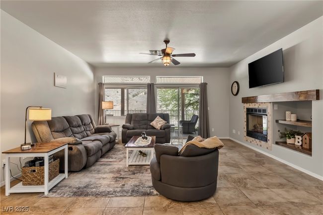 3337 Partridge Run St, Townhouse with 2 bedrooms, 2 bathrooms and null parking in Laughlin NV | Image 5