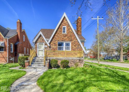 10055 Ward St, Detroit, MI, 48227-3736 | Card Image