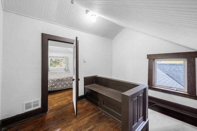 1722 Reaney Ave | Image 21