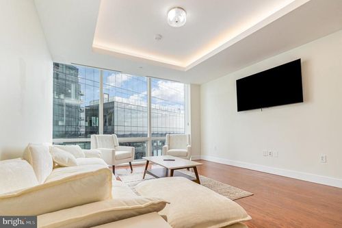 unit-2106-300 International Dr, BALTIMORE, MD, 21202-4979 | Card Image