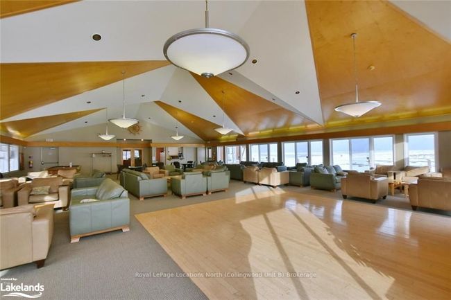 904 Cedarpointe Crt, Condo with 3 bedrooms, 2 bathrooms and 1 parking in Collingwood ON | Image 45