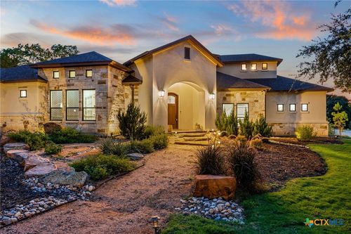 481 Via Lago, Belton, TX, 76513-8461 | Card Image