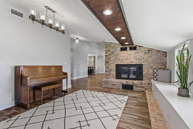 8407 State Highway 56, House other with 4 bedrooms, 3 bathrooms and null parking in Sherman TX | Image 23