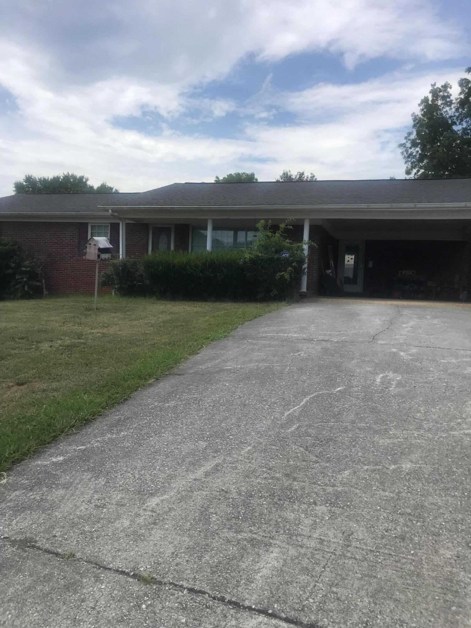 Hickory St, Bean Station, TN 37708