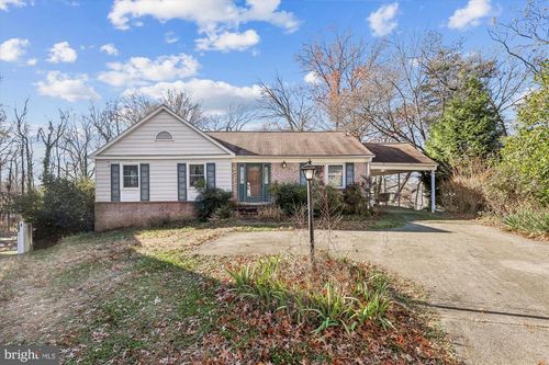 7013 Stone Mill Pl, ALEXANDRIA, VA, 22306-1331 | Card Image