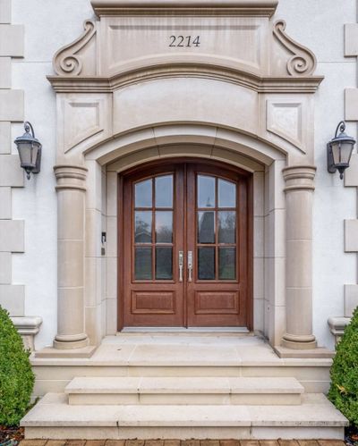 Entrance Door in Stone | Image 3