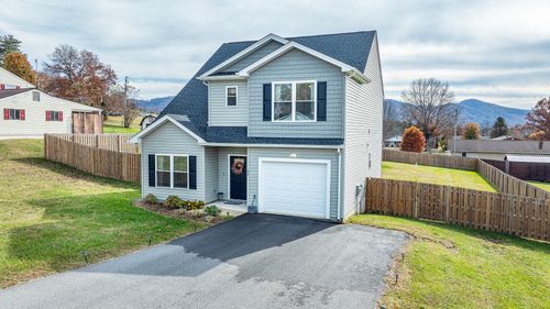 42 Springview Ct, Troutville, VA, 24175-6738 | Card Image