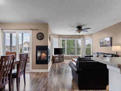 94 Charter Court, Condo with 3 bedrooms, 2 bathrooms and null parking in Manistee MI | Image 2