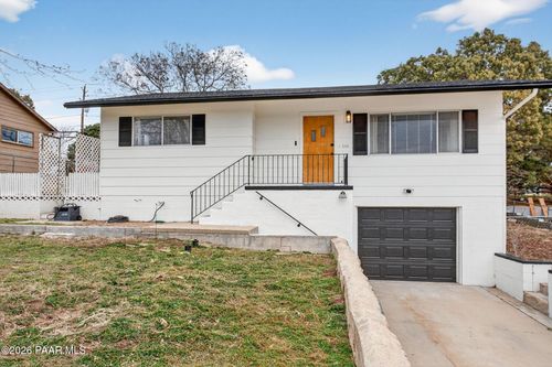 626 Flora St, Prescott, AZ, 86301-1136 | Card Image