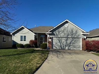 2805 Sw Tallgrass Dr, House other with 3 bedrooms, 3 bathrooms and null parking in Topeka KS | Image 1