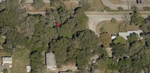 6430 N 49th St, Tampa, FL, 33610-3950 | Card Image