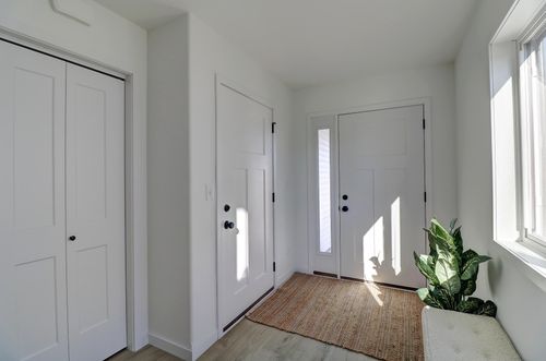 2328 42nd Avenue S, Moorhead, MN, 56560 | Card Image