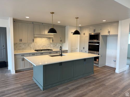 106-6365 S Ray Dr, South Weber, UT, 84405-6043 | Card Image