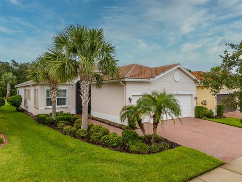 16126 Cedar Key Dr, WIMAUMA, FL, 33598-4083 | Card Image