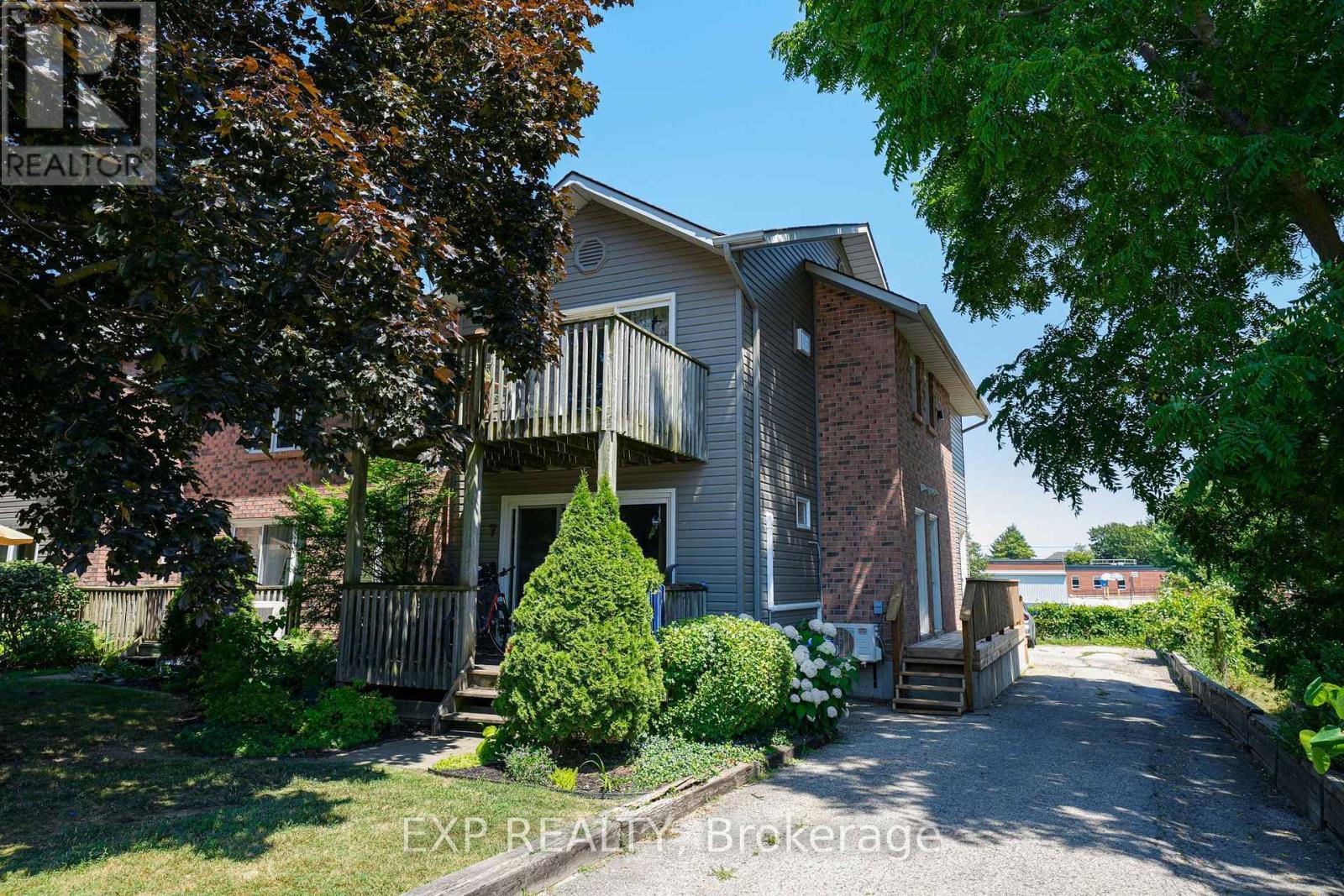 Residential in Lambton Shores (Grand Bend)
