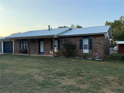 1101 Walnut St, Stilwell, OK, 74960-3437 | Card Image