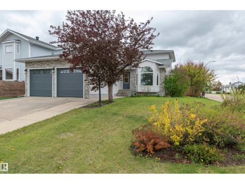 4126 46 St, Vegreville, AB, T9C1C2 | Card Image