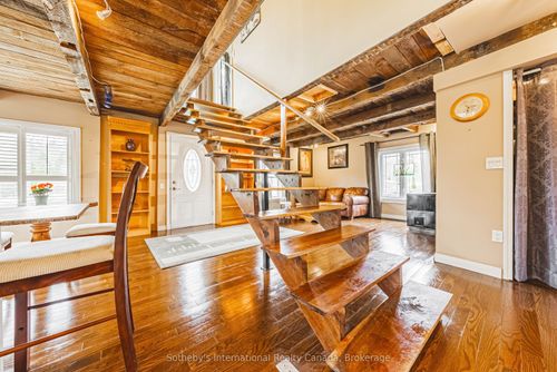 1680 Old Brock St, Vittoria, ON, N0E1W0 | Card Image