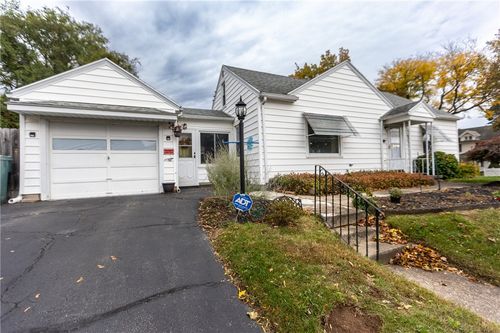 88 Colebourne Rd, Rochester, NY, 14609-6731 | Card Image