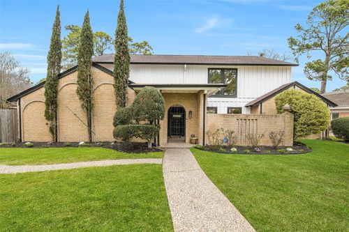 10718 Brentway Dr, Houston, TX, 77070-3909 | Card Image