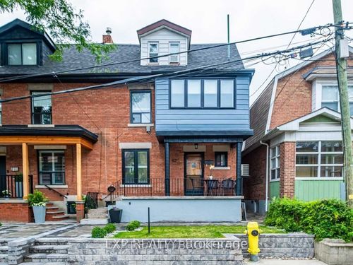 62 Aziel St, Toronto, ON, M6P2N9 | Card Image