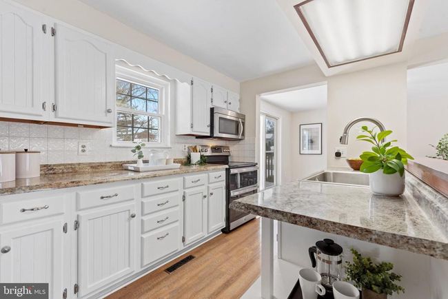 9304 Snyder Ln, House other with 4 bedrooms, 2 bathrooms and null parking in PERRY HALL MD | Image 13