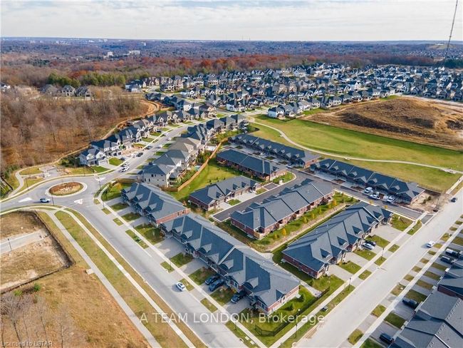 1095 Riverbend Rd, House other with 4 bedrooms, 0 bathrooms and 2 parking in London ON | Image 50