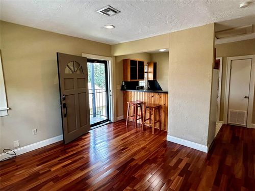 b-731 S Jenkins Avenue, Norman, OK, 73069 | Card Image