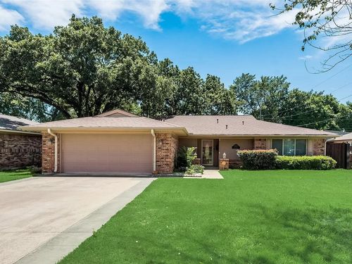 1912 Anna Dr, Irving, TX, 75061-5512 | Card Image