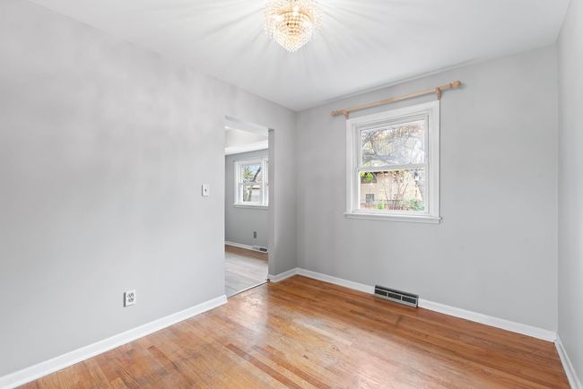9408 Fran Lin Pkwy, House other with 3 bedrooms, 2 bathrooms and 2 parking in Munster IN | Image 6