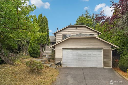 525 164th Pl Se, Bothell, WA, 98012-6361 | Card Image