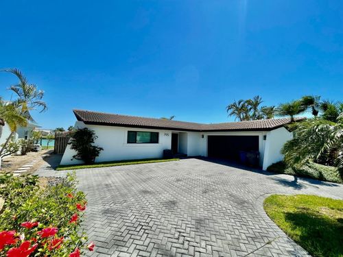 795 119th Ave, Treasure Island, FL, 33706-1027 | Card Image
