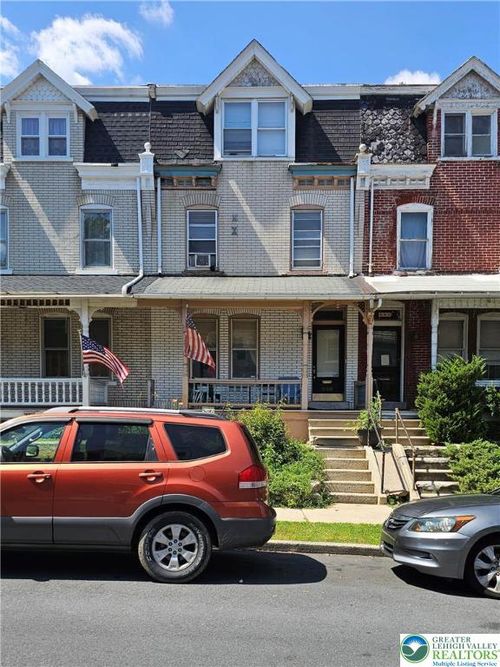 949 W Gordon St, Allentown, PA, 18102-5519 | Card Image