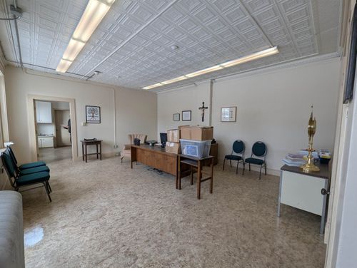 16 Central St, Claremont, NH, 03743-2505 | Card Image